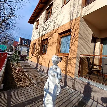 Orchidea Premium 公寓 *